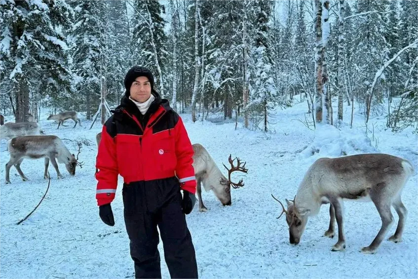 Ronaldu uzaq Skandinaviyada: Buzlu hovuzda çimdi FOTO/VİDEO