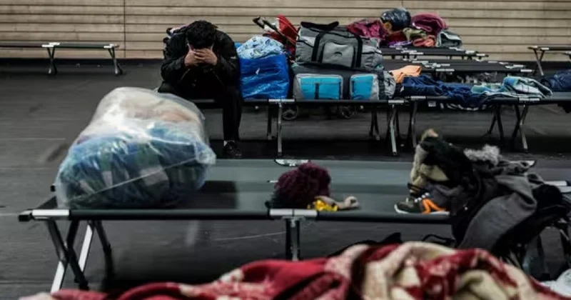 Fransada bir neçə prefektura “kəskin soyuq” planını işə salıb