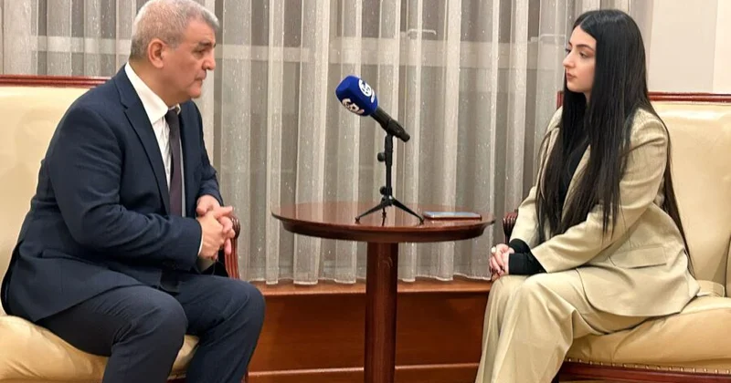 “Azərbaycana təhlükə var: konkret adlar çəkmək lazımdır” Fazil Mustafa sirləri açır