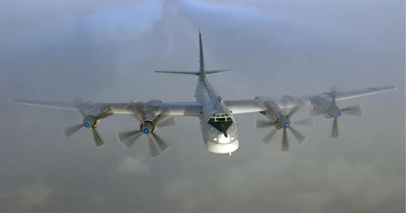 NATO bombardmançıları Rusiyaya qarşı qaldırılıb