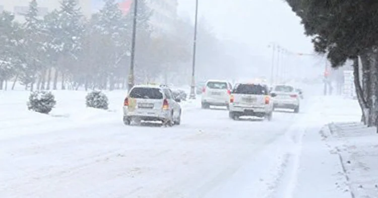 Bakıya qar yağarsa: Cavabdeh onlar olacaq