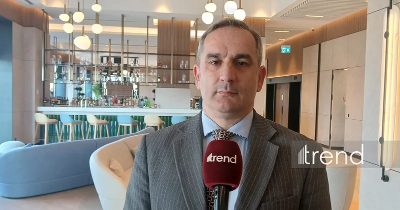 В недавно сданном в пользование отеле в Агдаме обеспечены постоянной работой 120 человек