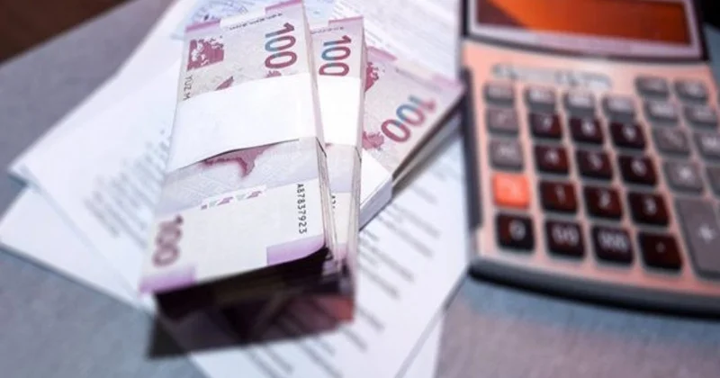 Azərbaycan iqtisadiyyatına kredit qoyuluşları 2 milyard manatdan çox artıb
