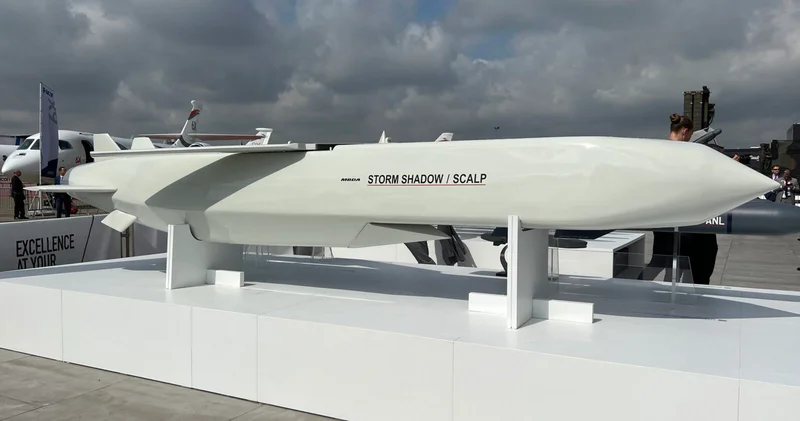 Силы обороны Украины поразили ракетами Storm Shadow НПЗ в Ростовской области РФ