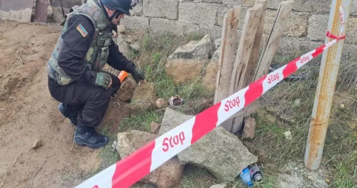 Боевая граната Ф 1 обнаружена в жилом районе Баку