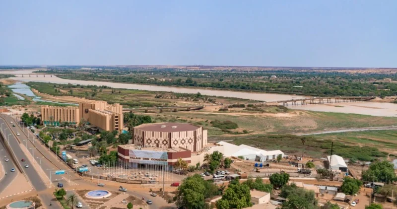 Amerikalıların bu ölkəyə girişi qadağan edildi