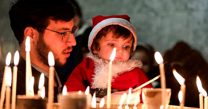 Qəzzada müharibə başlayandan bəri ilk dəfə Milad bayramı keçirilib