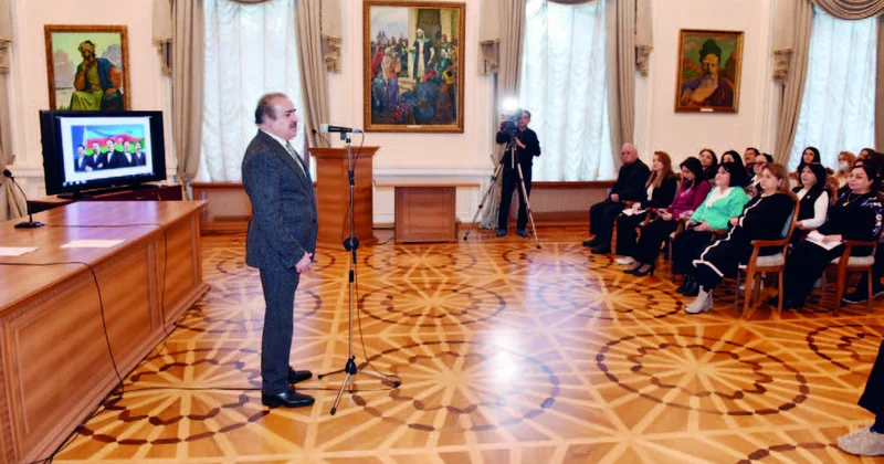 AXC hökumətinin Bakıda ilk qərargahı