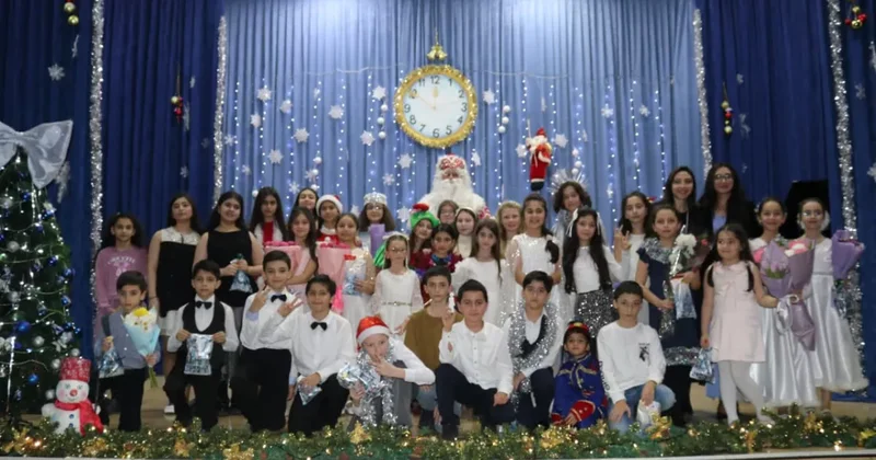 Состоялся новогодний концерт проекта Gənc Şairlər ФОТО