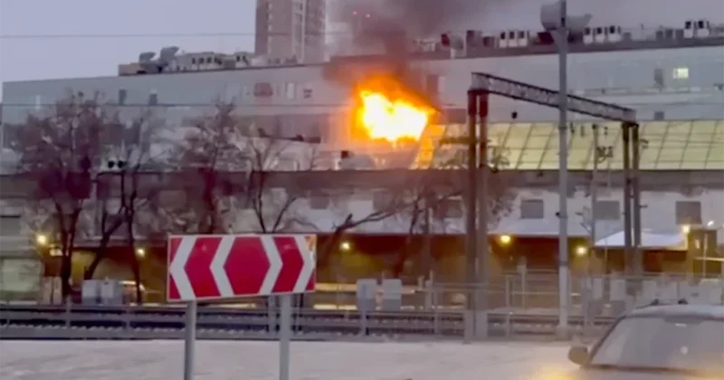 Moskvada Biznes Mərkəzi yanır