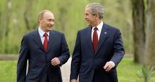 Putin Buşa 2008 də Ukrayna xəbərdarlığı edibmiş