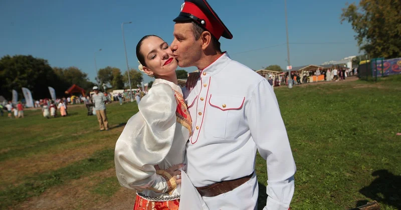 В России планируют обязать блогеров рекламировать традиционные ценности