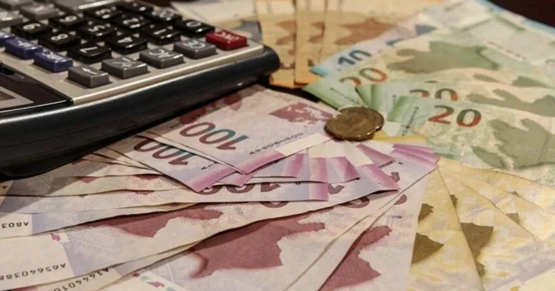 Lirə manata qarşı 17,3% ucuzlaşıb, avro10,4 % artıb