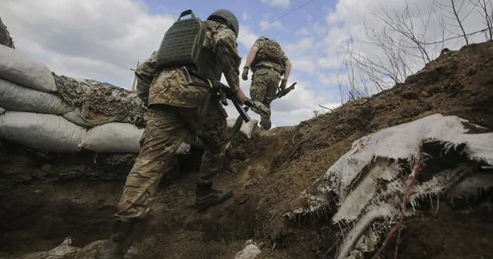 Bild: “Putin Donbası Trampın planı əsasında tuta bilər”