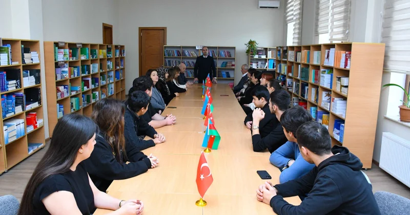 Aqrar Universitetdə təyyarə qəzasının ildönümündə həlak olanların xatirəsi anılıb