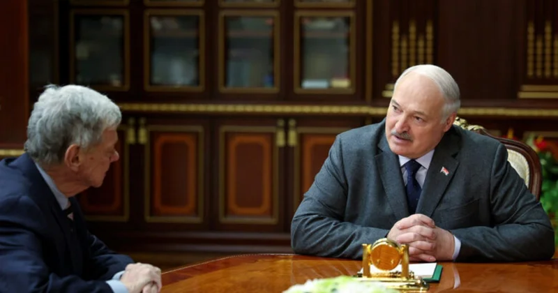 Trampın xüsusi nümayəndəsi Lukaşenkoya arıqlamaq üçün dərman təklif etdi