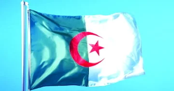 Əlcəzair Fransa müstəmləkəçiliyini cinayət elan etdi...