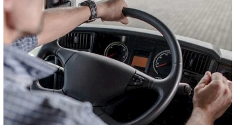 Qanunsuz sərnişindaşıma ilə məşğul olan sürücüləri bu qədər cəza gözləyir AÇIQLAMA