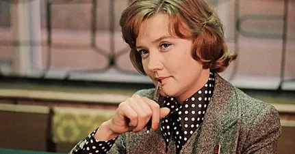 Məşhur sovet kino aktrisası Vera Alentova vəfat edib