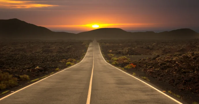 On üç min kilometrlik yol tikilir