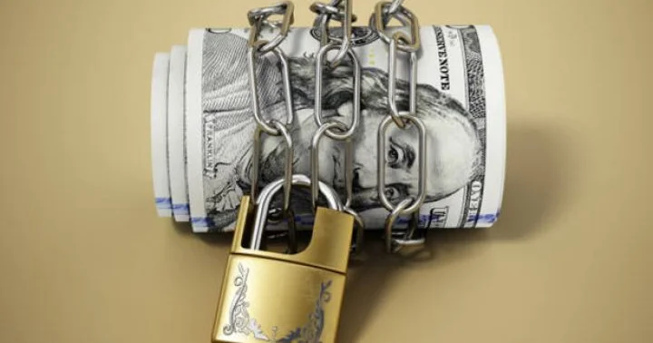 Dolların sabah üçün rəsmi məzənnəsi müəyyən olunub