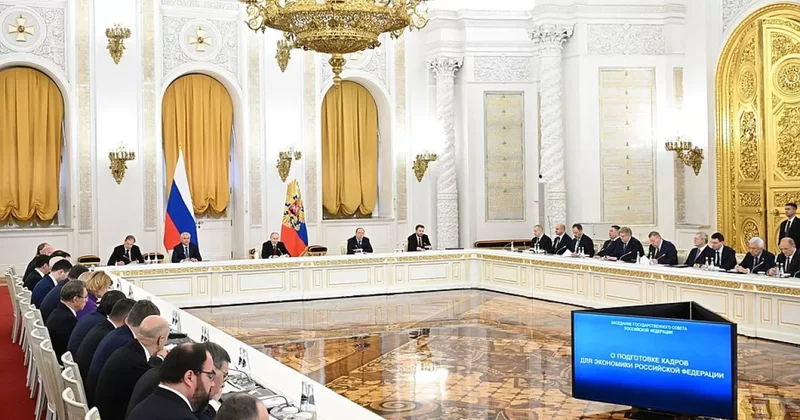 Путин: Искусственный интеллект будет заменять людей