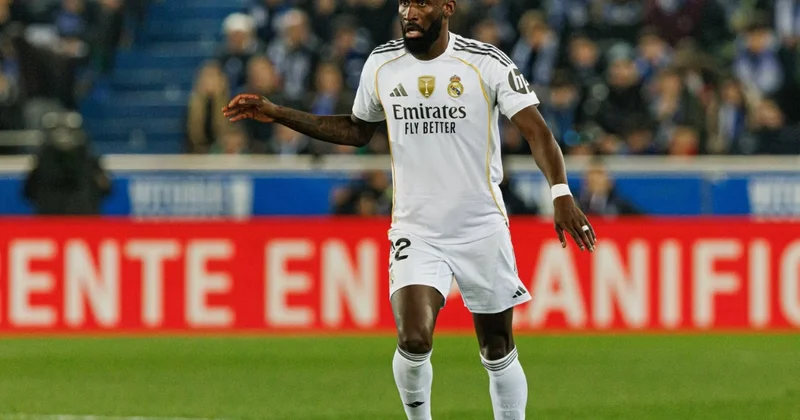 PSJ “Real”ın müdafiəçisini gündəminə aldı