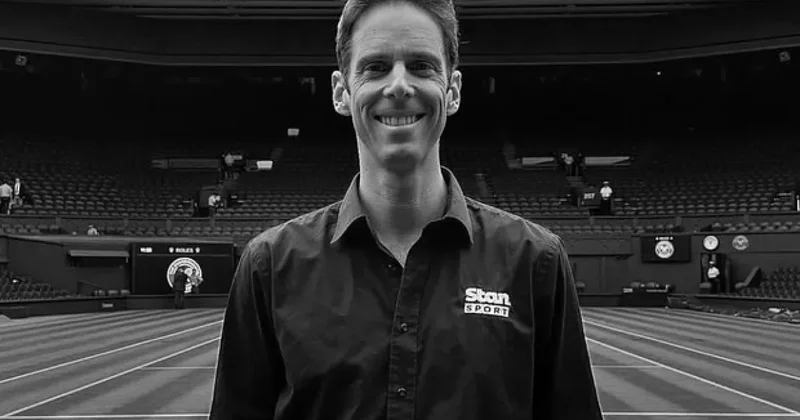 Австралийский телеведущий упал с крыши здания