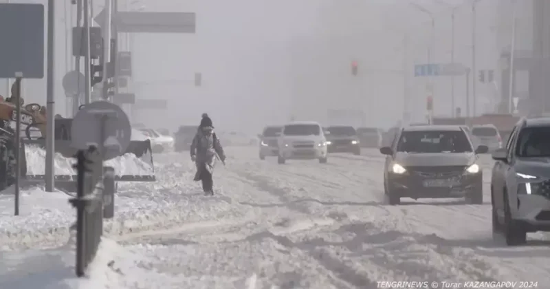 Снег, метель, похолодание: на территорию Казахстана перемещается циклон