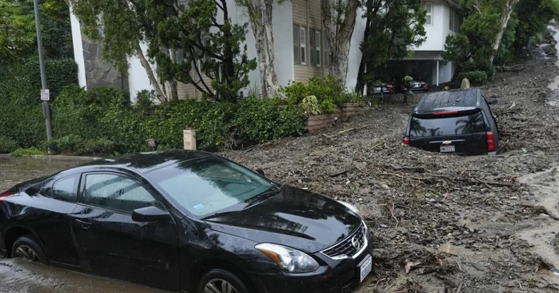 Kaliforniyada qasırğa ciddi fəsadlara səbəb olub