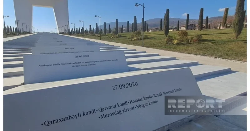 В Парке Победы в Ханкенди на 44 ступенях выгравированы названия освобожденных населенных пунктов