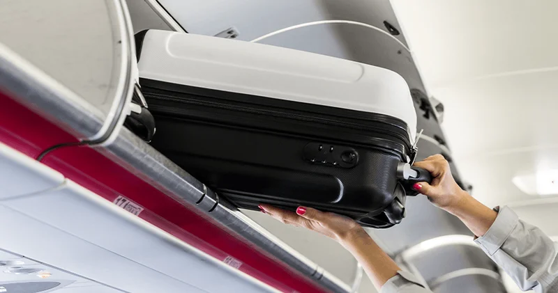 У азербайджанцев пытались украсть багаж с дорогими часами и сигарами Minval Politika