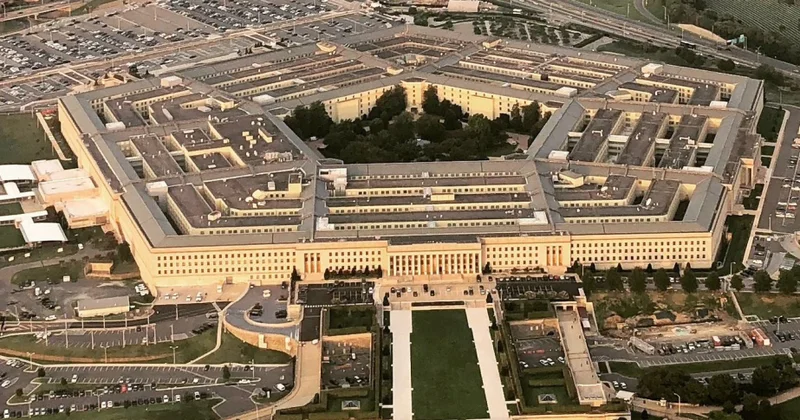 Tramp ABŞ ın Nigeriyadakı İŞİD terrorçularına qarşı hücum təşkil etdiyini açıqlayıb