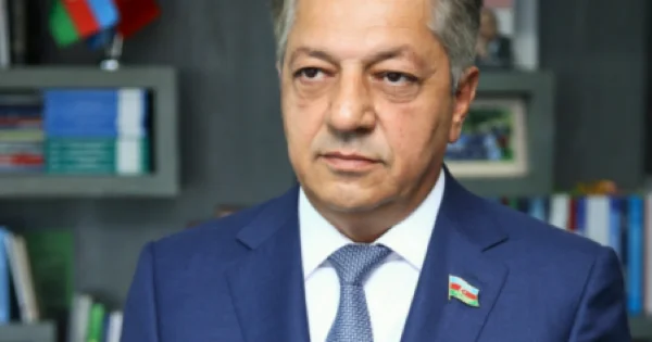 İTM deputatın şirkətindən 693 min manatlıq pampers alır