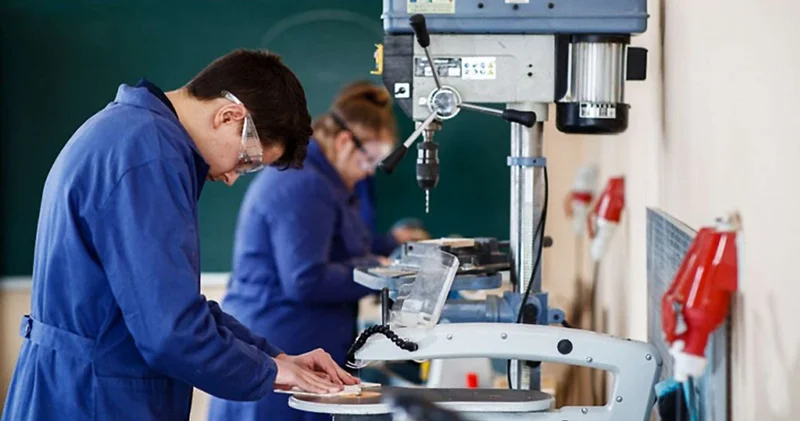 Ставка на руки и интеллект