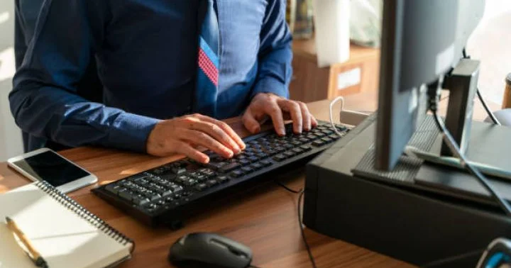 11 ayında bank sektorunda çalışanların sayı 1657 nәfәr artıb