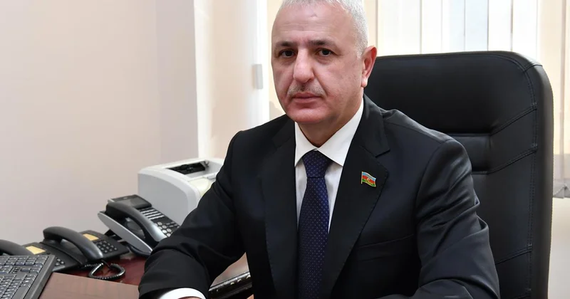 Açıq suallar mütləq qapadılmalıdır