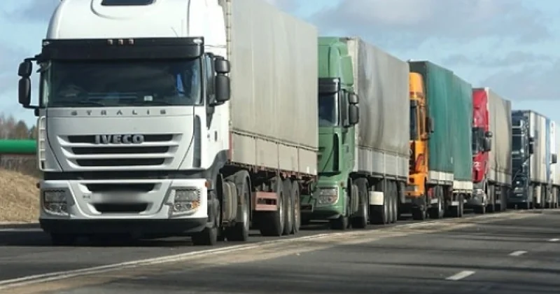 Ağırtonnajlı maşınların hərəkətinə şəhər daxilində qoyulan məhdudiyyət qəza riskini azaldır ŞƏRH