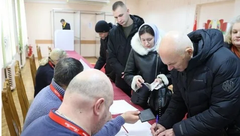 Belarusda prezident seçkisi başa çatdı Lukaşenko qalib gəldi