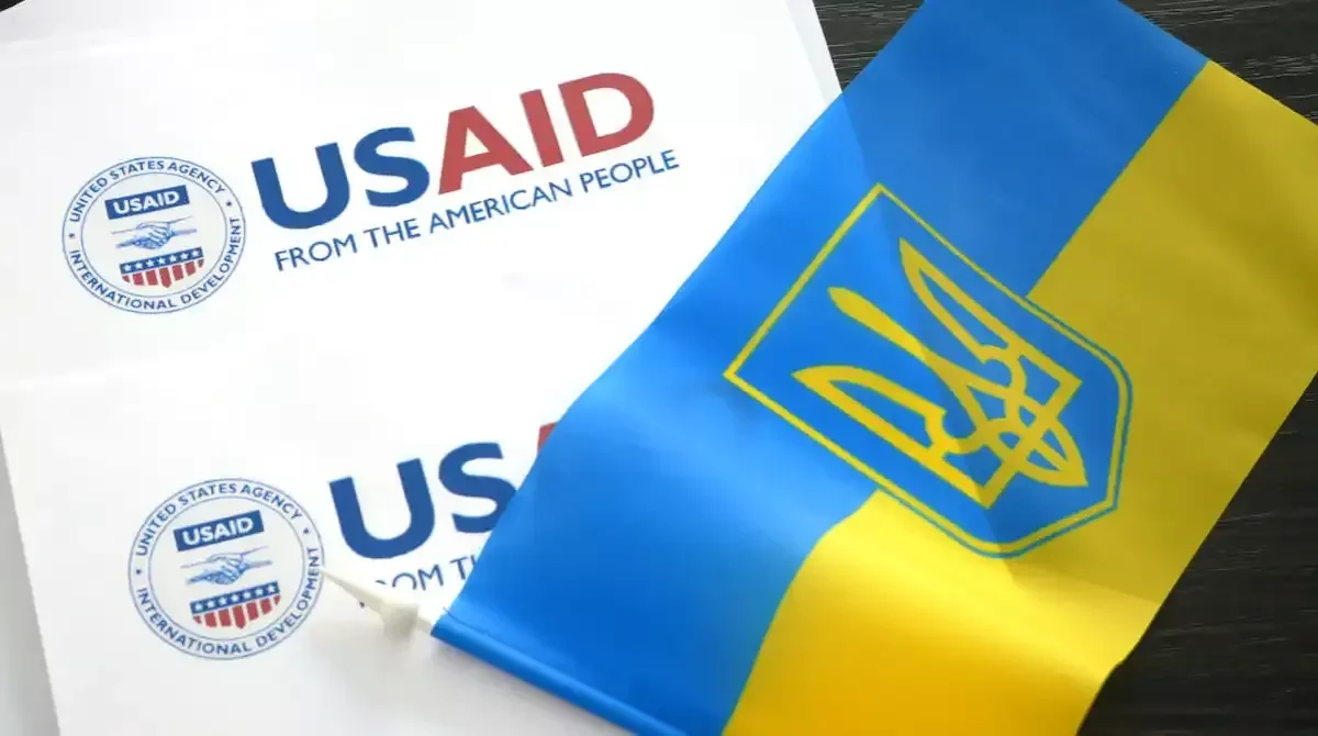 Офис USAID в Киеве подтвердил приостановку всех программ помощи Украине