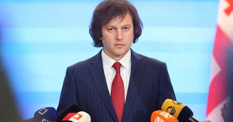 İrakli Kobaxidze müxalifət liderlərini debata çağırdı