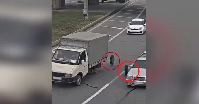 Maşın gedə gedə təkəri çıxdı VİDEO