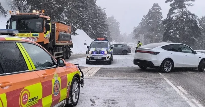 Güclü qar fırtınası İspaniyanın yol infrastrukturuna ciddi ziyan vurub