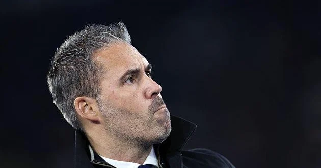 İngiltərə klubunda baş məşqçi istefası