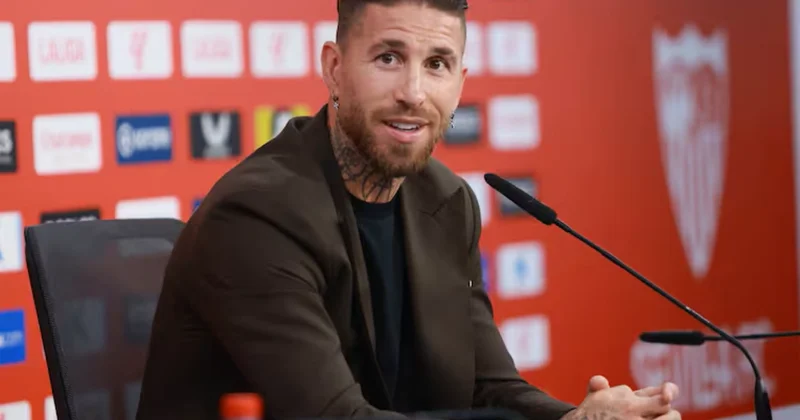 Serxio Ramos keçmiş klubunu almaq üçün danışıqlara başlayıb