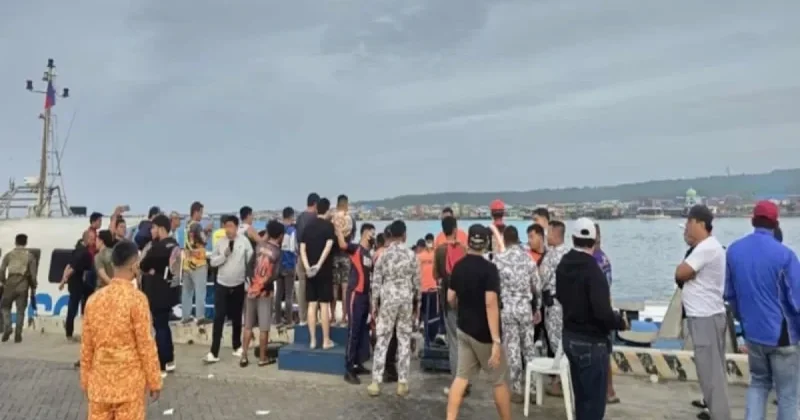 Filippində bərənin batması nəticəsində 15 nəfər ölüb