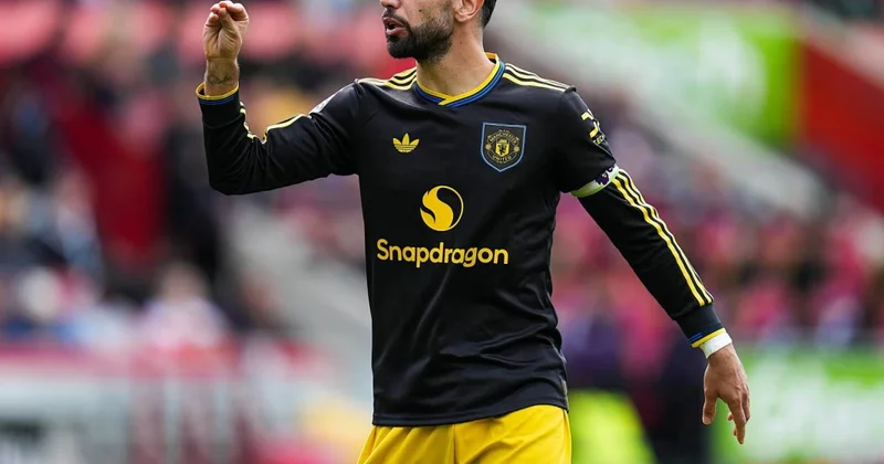 Yunayted in oyunçusu bunu bacaran ikinci futbolçu olub