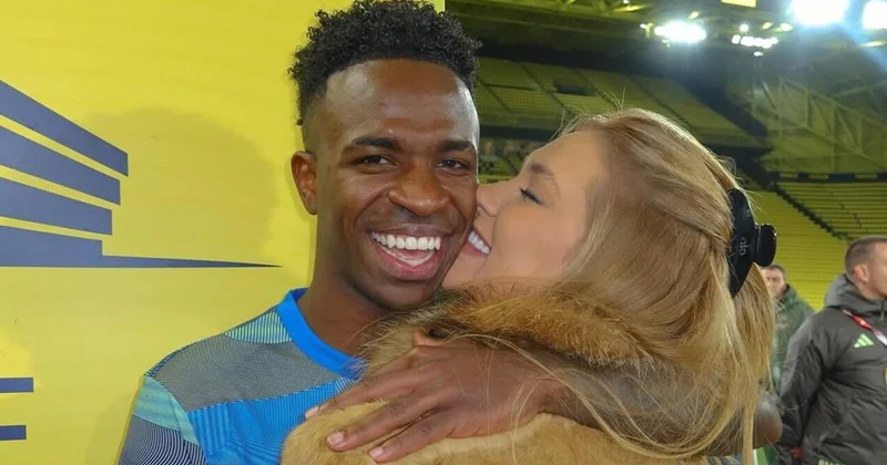 Sevgilisindən Vinisiusa maraqlı JEST FOTOları