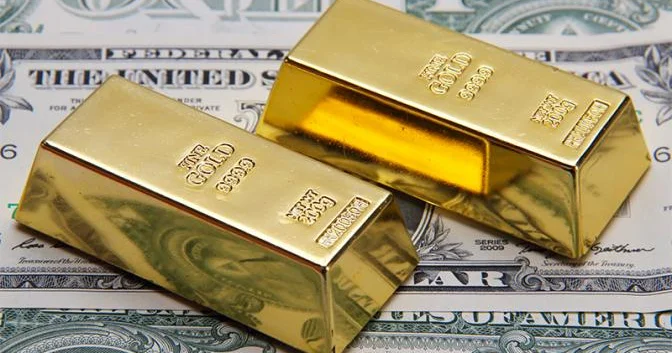 Золото установило новый исторический рекорд на фоне геополитической напряжённости