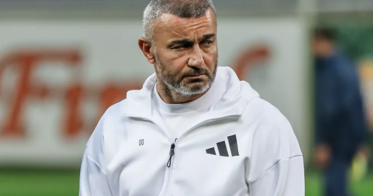 Qurban Qurbanov Liverpul la oyundan öncə qərar verdi Enfild də bu futbolçu oynamayacaq